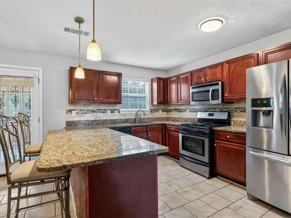 11961 Markham Way, Hampton, GA 30228