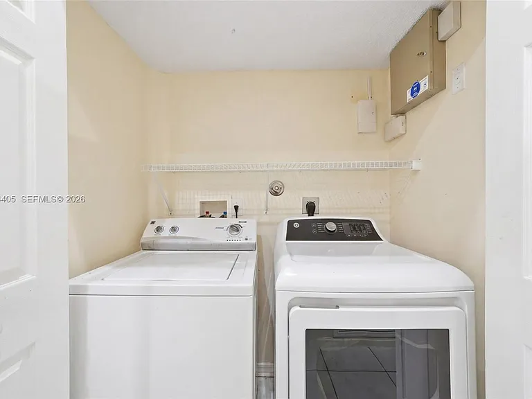 2513 Coral Trace Pl — Photo 14