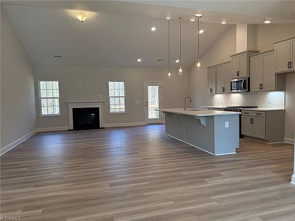 3rd image of 1509 Reese Ct #67
