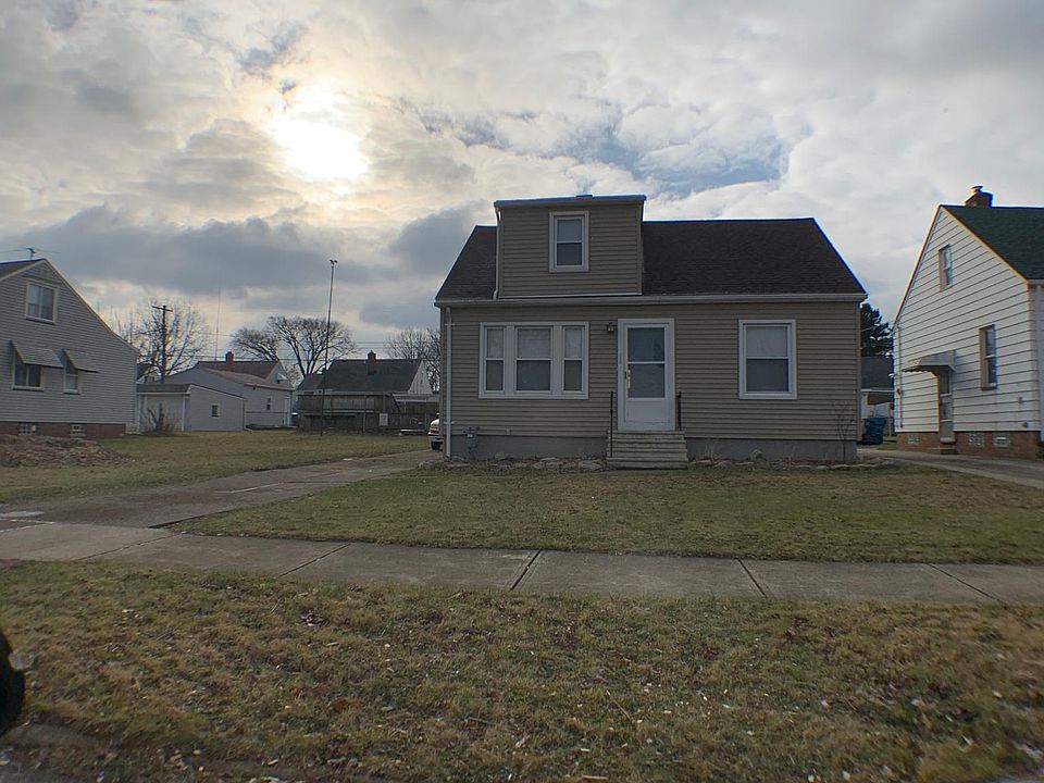 1st image of 8003 Theota Ave