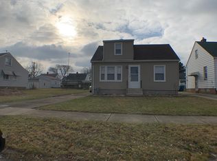 8003 Theota Ave, Parma, OH