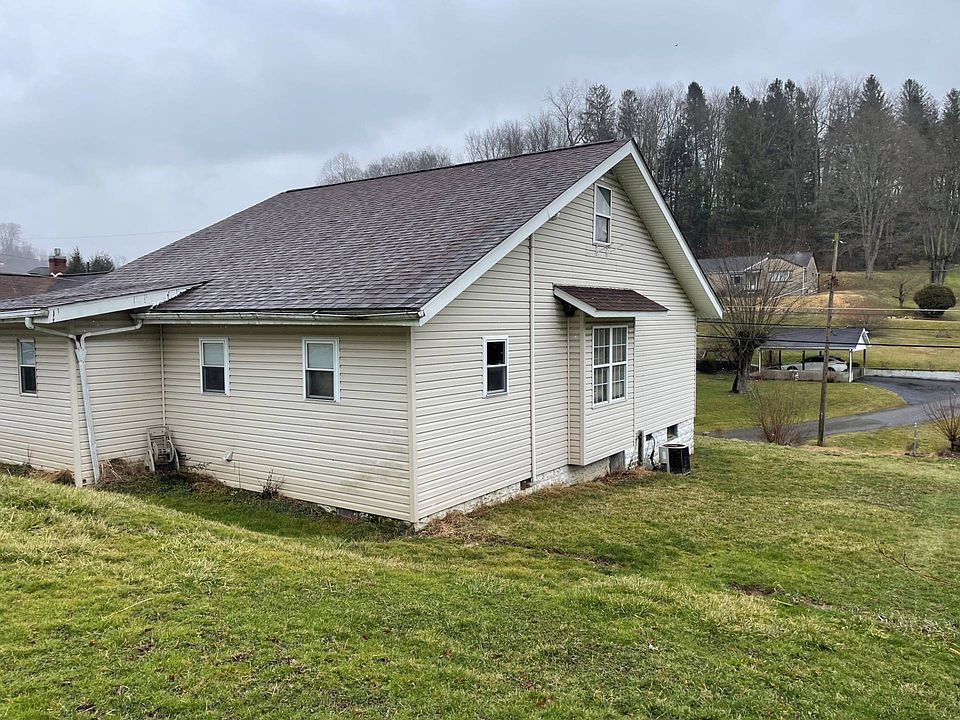 2nd image of 5020 Sycamore St