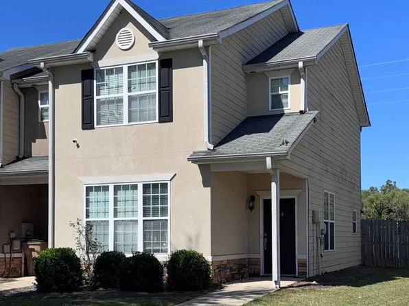 304 Commons Dr, Jonesboro, GA 30236