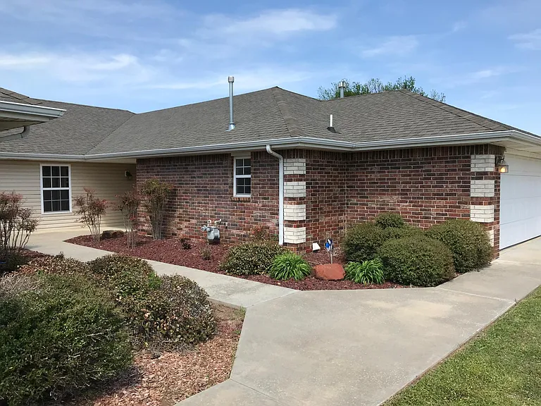 42902 Westech Rd — Photo 2
