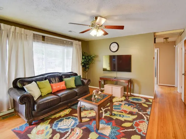 112 Ethel Dr #Id1386249p, Hampton, VA 23666