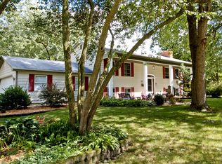 412 N Van Nortwick Ave, Batavia, IL 60510