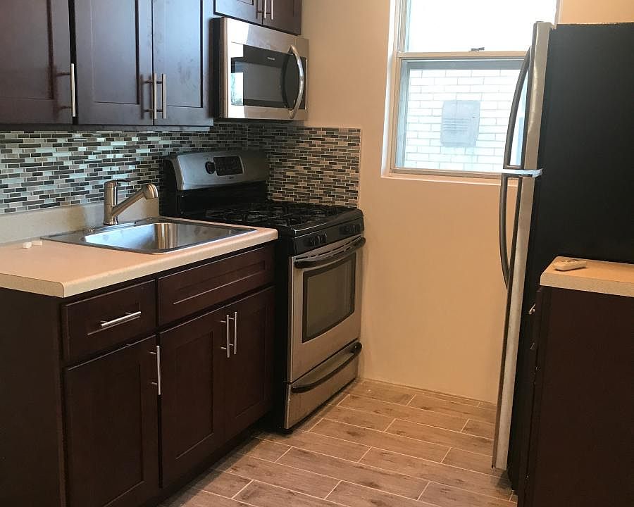 1st image of 278 Logan Ave