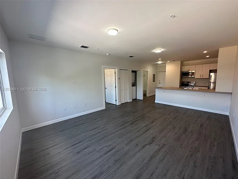 2311 NW 22nd Ave #206 — Photo 6