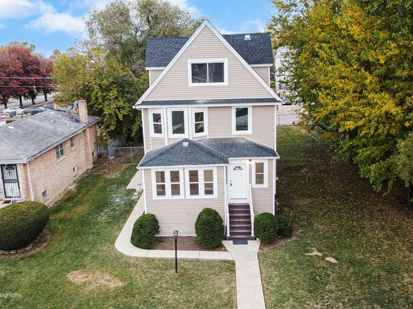 150 S 20th Ave, Maywood, IL 60153