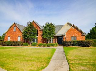 100 Maumelle Valley Dr, Maumelle, AR 72113