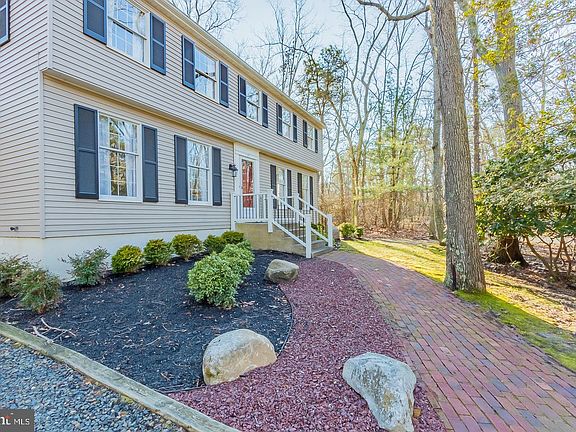 5th image of 1 Great Bridge Ct