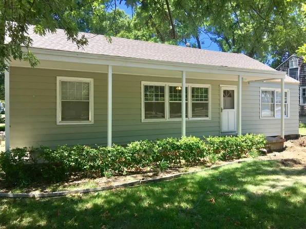 1908 S Joplin St, Pittsburg, KS 66762
