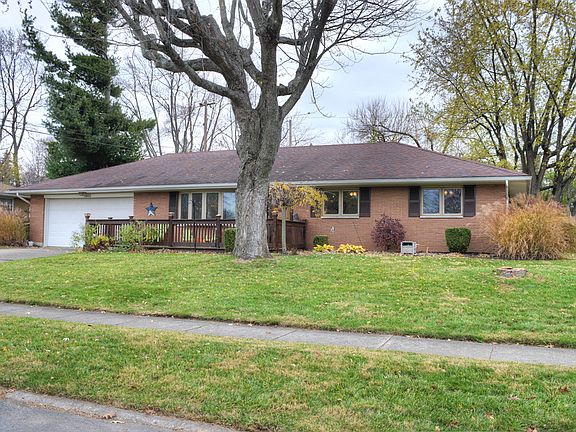 3rd image of 1466 Golf St