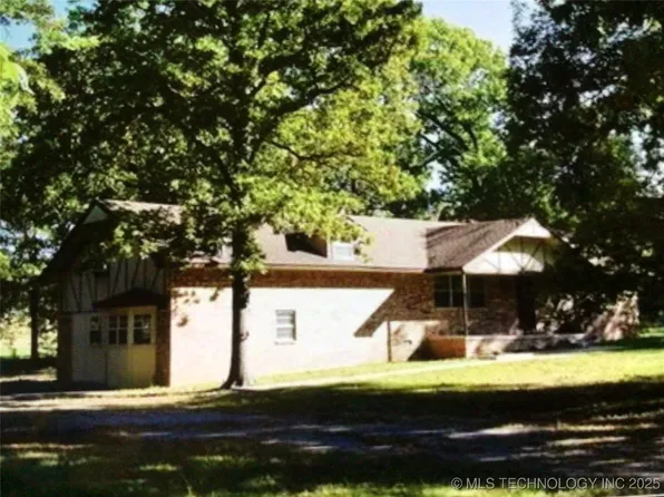 6959 E 561st Rd, Locust Grove, OK 74352