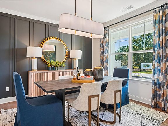 Fontana - Dining Room