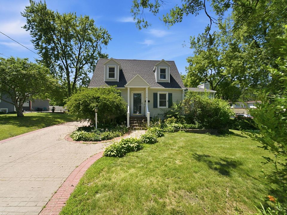 1st image of 114 Hanna Blvd