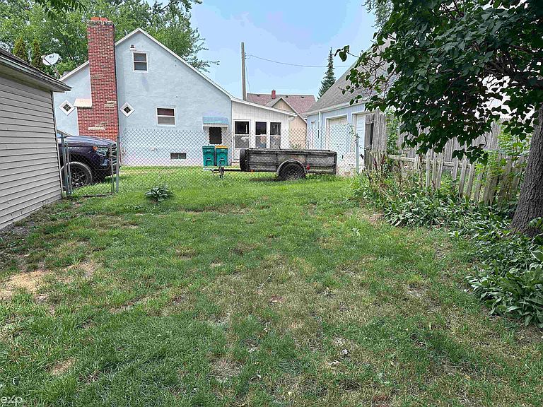 Listing photo 4