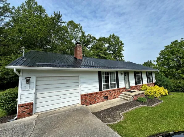 356 Reynolds St, Summersville, WV 26651