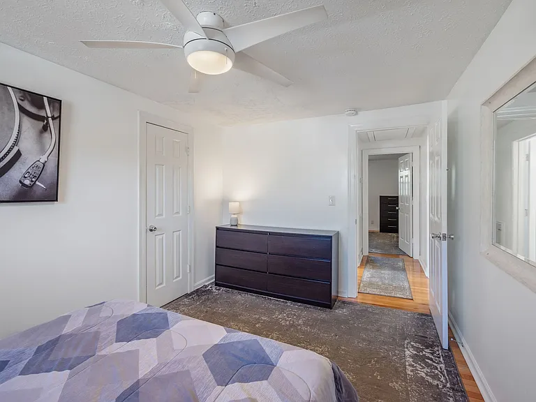 1022 Granada Ave #B — Photo 12