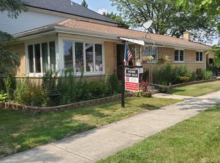 26 S Clifton Ave, Park Ridge, IL 60068