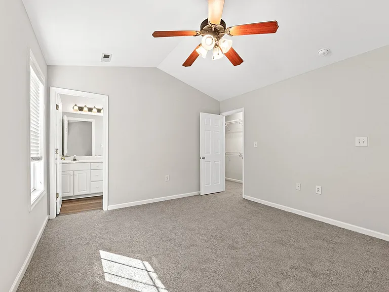 110 Aaron Pl #106 — Photo 19