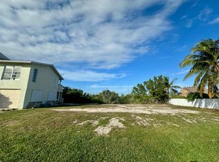 8 Blue Water Dr, Key West, FL 33040