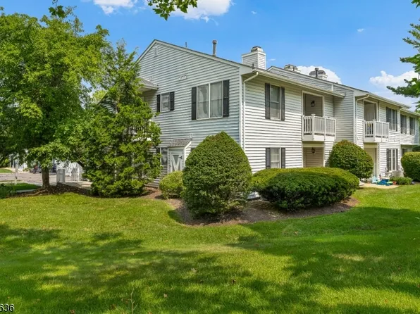 309 Sparrow Ct, Readington Twp., NJ 08887