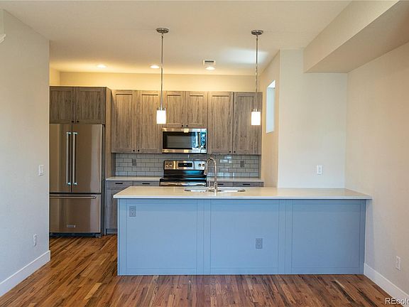 3rd image of 1739 N Irving St Unit 103