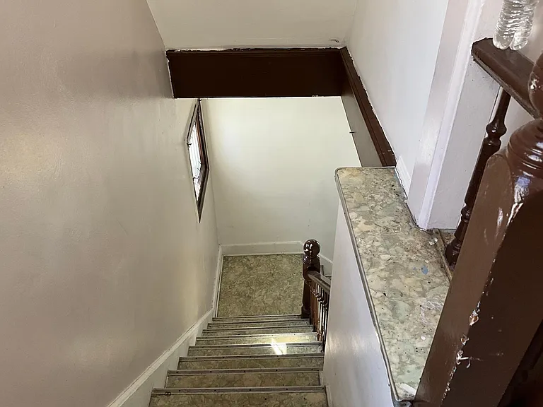 3 Burr Ave #2 — Photo 6