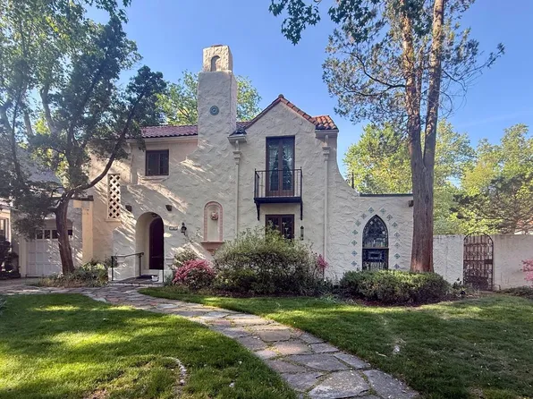 127 Hesketh St, Chevy Chase, MD 20815