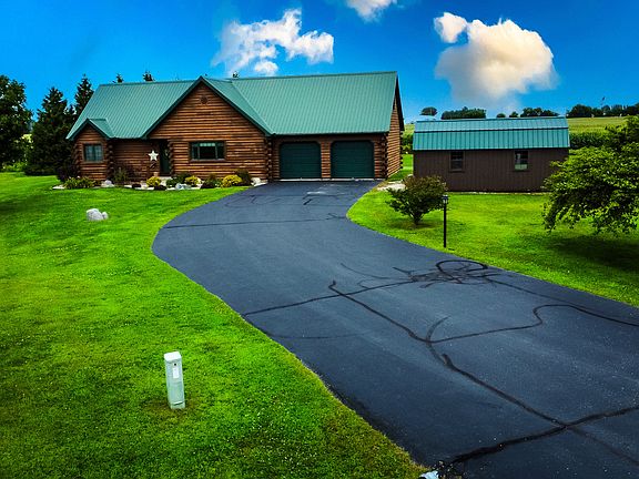 2nd image of 5 Corbett Dr