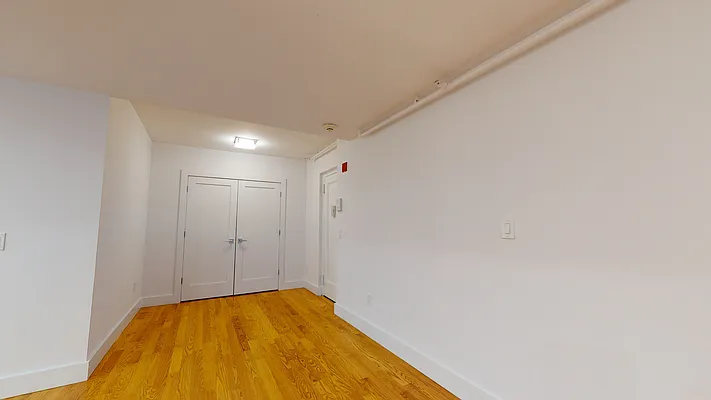 Rented by Arwell Realty | media 1