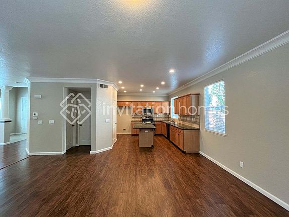 4th image of 4229 Winje Dr