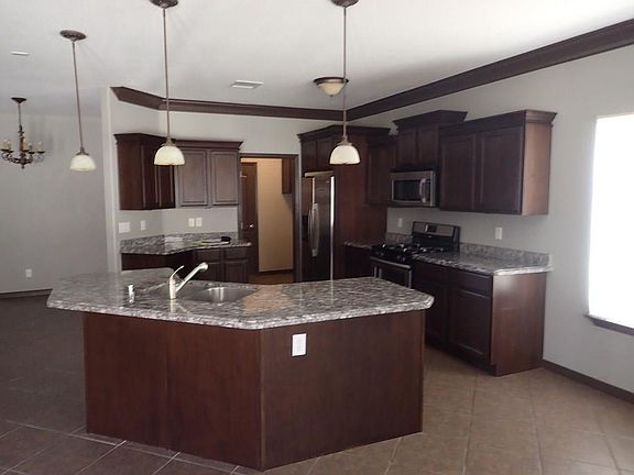 5th image of 11508 Merejildo Madrid St