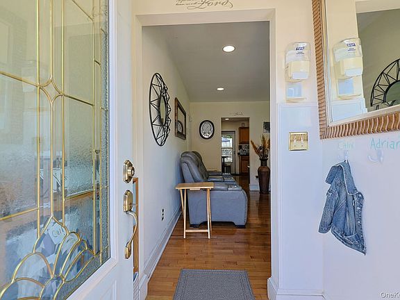 3rd image of 42 Streit Avenue