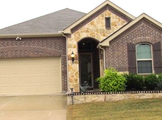 2448 Flowing Springs Dr, Fort Worth, TX 76177
