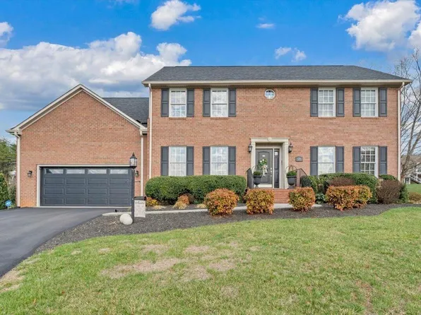 5255 Dresden Cir, Roanoke, VA 24012