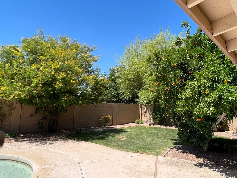 3623 E Marmora St — Photo 21