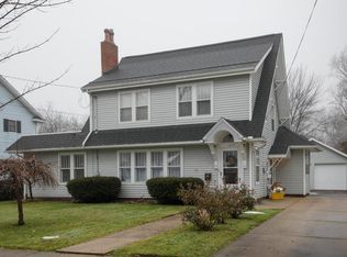 1233 Sheridan Dr, Kalamazoo, MI 49001