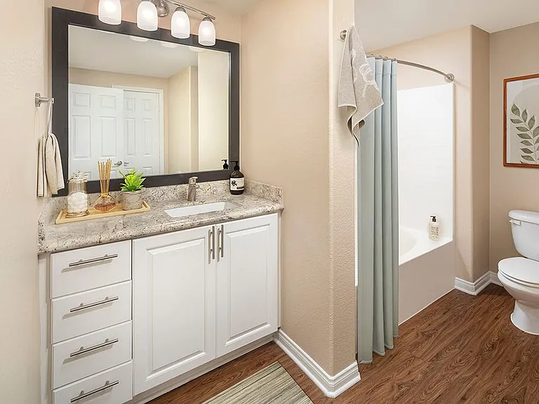 Cresterra Apartments — Photo 4