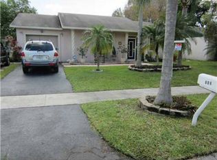 606 SW 77th Ave, North Lauderdale, FL 33068