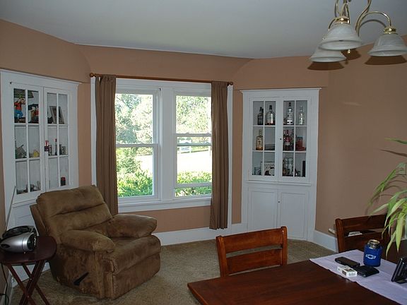 3rd image of 485 Bolson Dr