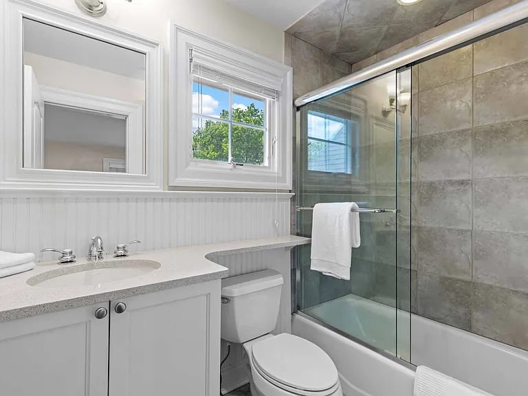 23 Arbutus Rd — Photo 14