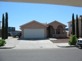 11840 Francis Scobee Dr, El Paso, TX 79936