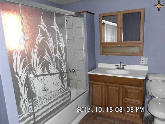 2nd image of 800 N Elm St
