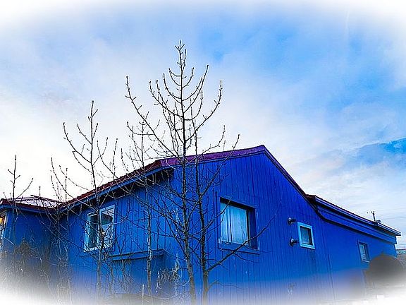 4 bedroom home in Nome