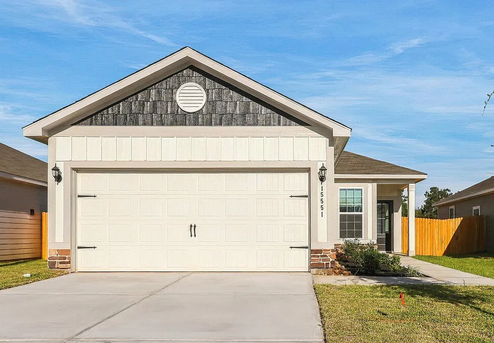 15551 Caramel Springs Dr