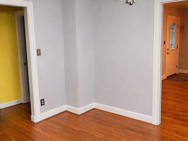 1255 Sunset Ave — Photo 4
