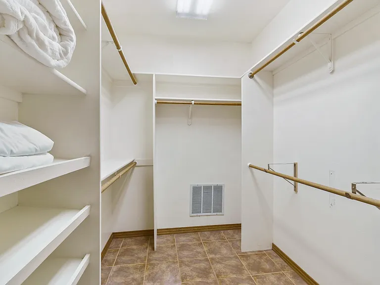 6917 Brandywine Loop NE — Photo 25