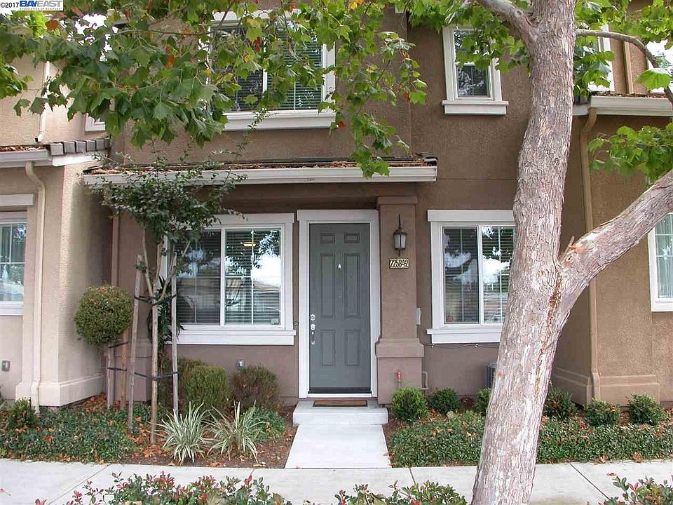 1st image of 22584 Amador St Unit 2